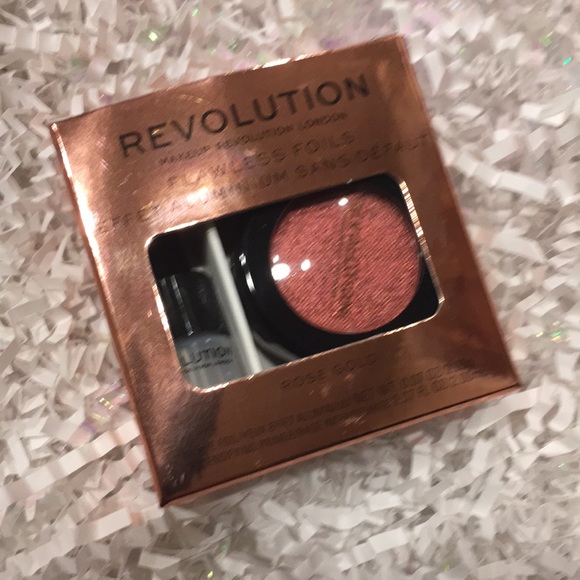 🎉5/25 MAKEUP REVOLUTION Flawless foils - Picture 4 of 7